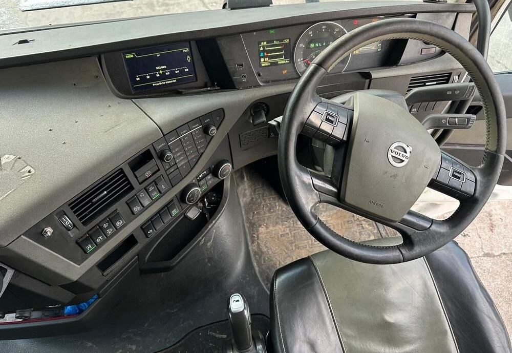 Volvo FH 500 - Τράκτορας: φωτογραφία 5 Volvo FH 500 - Τράκτορας: φωτογραφία 5