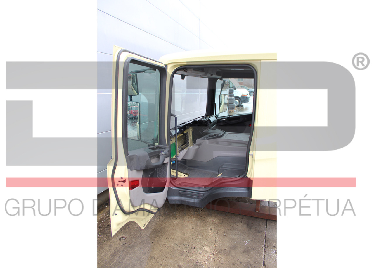 Scania Cabine incompleta CP17 teto baixo S/LPGRS - Καμπίνα για Φορτηγό: φωτογραφία 4 Scania Cabine incompleta CP17 teto baixo S/LPGRS - Καμπίνα για Φορτηγό: φωτογραφία 4