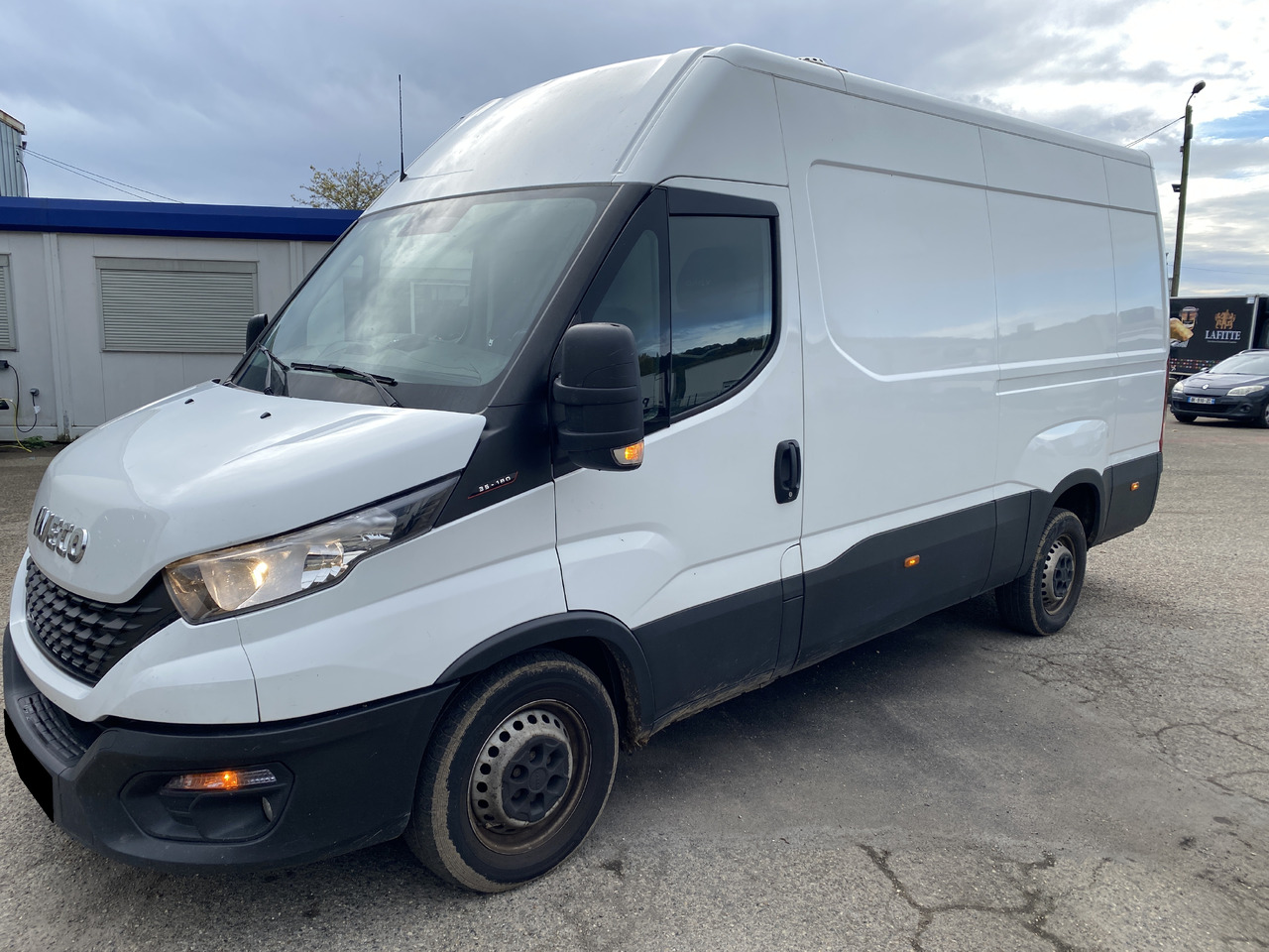 IVECO DAILY 35S18 - Βαν: φωτογραφία 1 IVECO DAILY 35S18 - Βαν: φωτογραφία 1