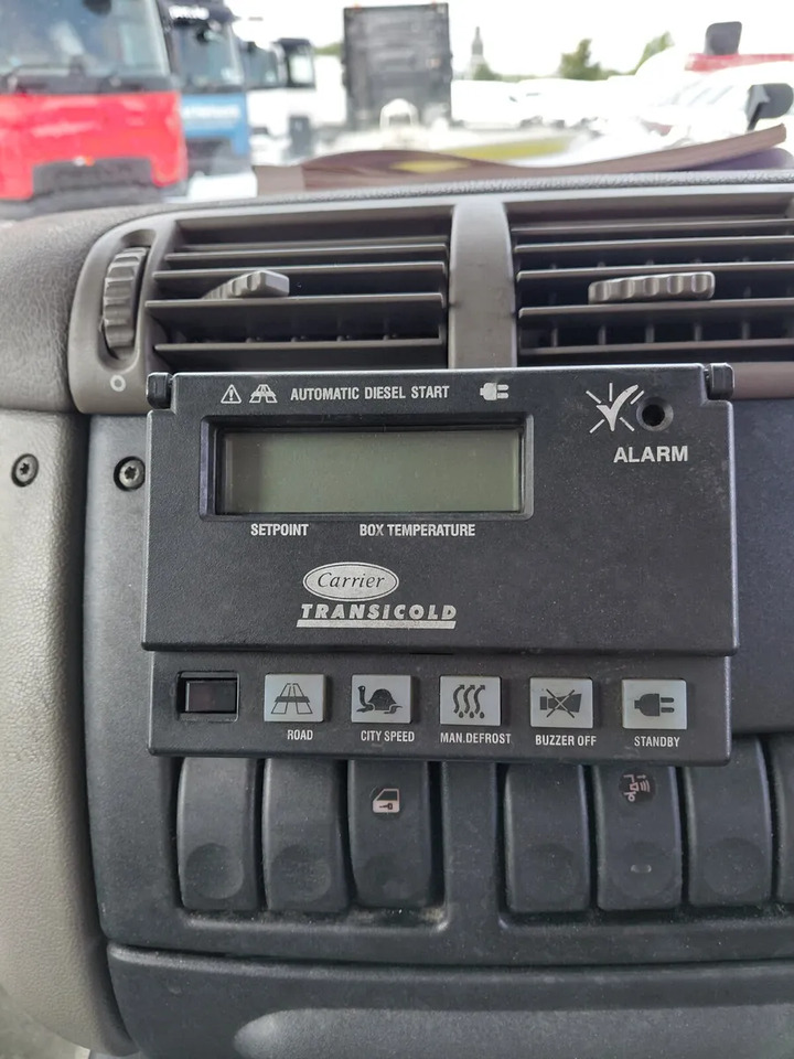 2013 DAF FRIDGE BODY FACF65 300 2DR - Φορτηγό ψυγείο: φωτογραφία 4 2013 DAF FRIDGE BODY FACF65 300 2DR - Φορτηγό ψυγείο: φωτογραφία 4