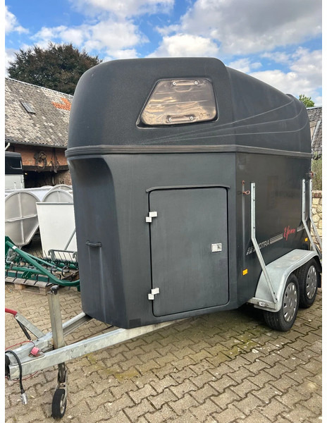 Hotrarijs Hotra E-force 2-Paards polyester trailer - Τρέιλερ μεταφοράς αλόγων: φωτογραφία 1 Hotrarijs Hotra E-force 2-Paards polyester trailer - Τρέιλερ μεταφοράς αλόγων: φωτογραφία 1