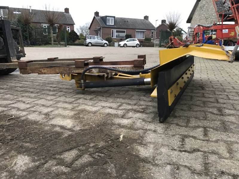 NIDO Sneeuwschuif - Εκχιονιστικό μαχαίρι για Γεωργικά μηχανήματα: φωτογραφία 3 NIDO Sneeuwschuif - Εκχιονιστικό μαχαίρι για Γεωργικά μηχανήματα: φωτογραφία 3