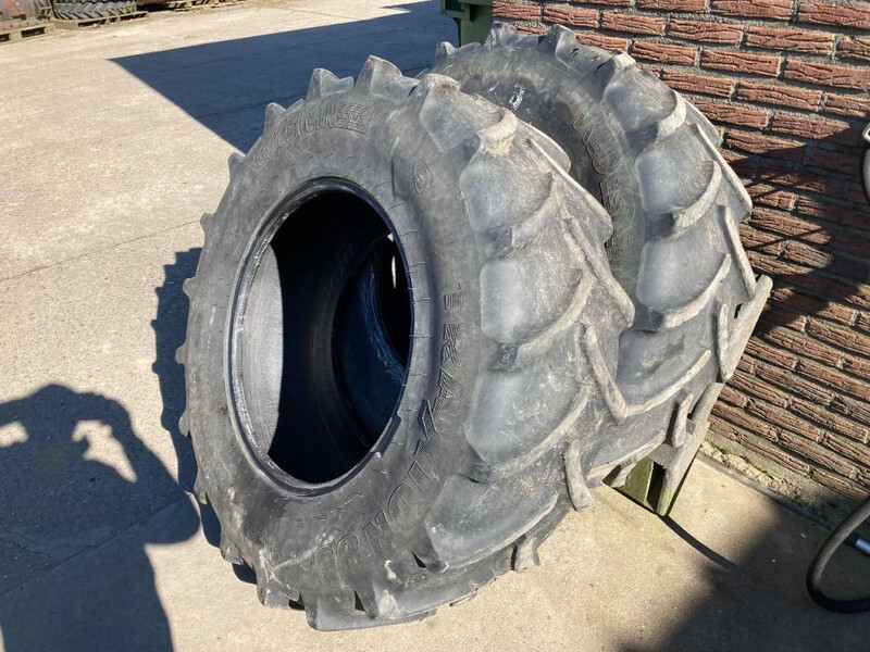 Vredestein 420/85R28 Traxion 85 - Ελαστικό για Γεωργικά μηχανήματα: φωτογραφία 3 Vredestein 420/85R28 Traxion 85 - Ελαστικό για Γεωργικά μηχανήματα: φωτογραφία 3