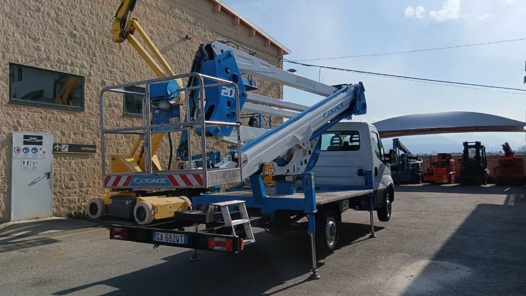Socage 20d - Φορτηγό με εναέρια πλατφόρμα: φωτογραφία 5 Socage 20d - Φορτηγό με εναέρια πλατφόρμα: φωτογραφία 5
