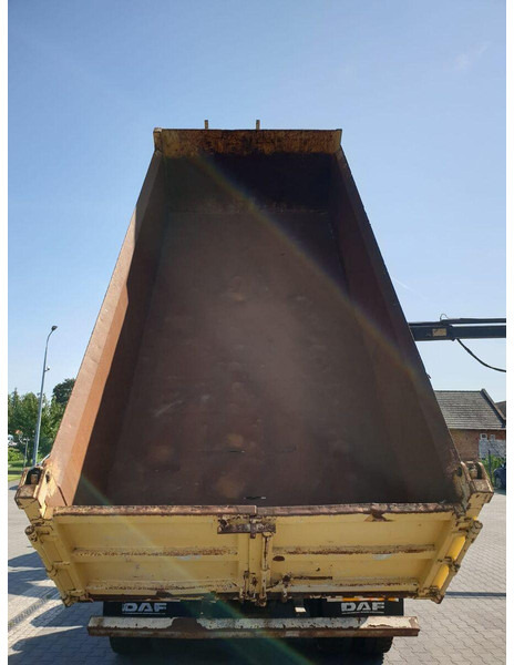 DAF CF GINAF X3335 S 6x6 DUMP TRUCK+HDS ATLAS 1460 HYDROBORD - Φορτηγό ανατρεπόμενο, Φορτηγό με γερανό: φωτογραφία 4 DAF CF GINAF X3335 S 6x6 DUMP TRUCK+HDS ATLAS 1460 HYDROBORD - Φορτηγό ανατρεπόμενο, Φορτηγό με γερανό: φωτογραφία 4