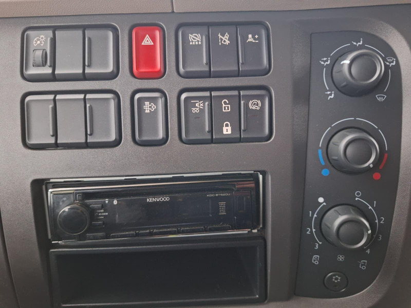 Μίσθωση DAF LF 210 - Pritsche + Plane + DHollandia LBW 1000 kg DAF LF 210 - Pritsche + Plane + DHollandia LBW 1000 kg: φωτογραφία 17 Μίσθωση DAF LF 210 - Pritsche + Plane + DHollandia LBW 1000 kg DAF LF 210 - Pritsche + Plane + DHollandia LBW 1000 kg: φωτογραφία 17