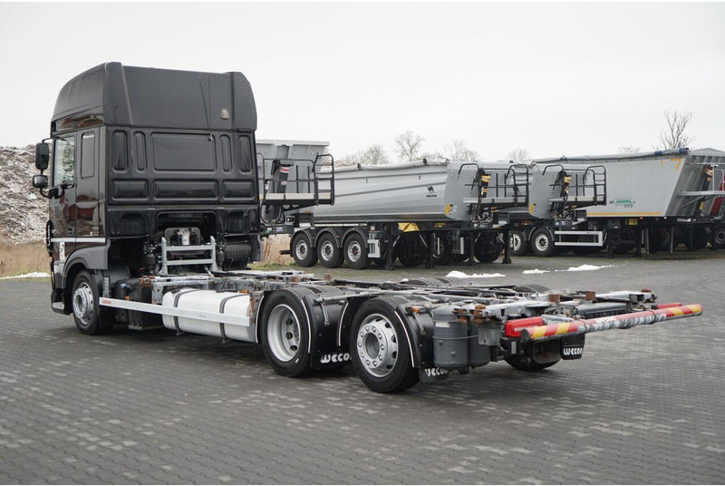 DAF XF 480 / BDF / 6X2 / / SSC / I-PARK COOL / OŚ PODNOSZONA / WECON - Φορτηγό μεταφοράς εμπορευματοκιβωτίων/ Κινητό αμάξωμα: φωτογραφία 5 DAF XF 480 / BDF / 6X2 / / SSC / I-PARK COOL / OŚ PODNOSZONA / WECON - Φορτηγό μεταφοράς εμπορευματοκιβωτίων/ Κινητό αμάξωμα: φωτογραφία 5