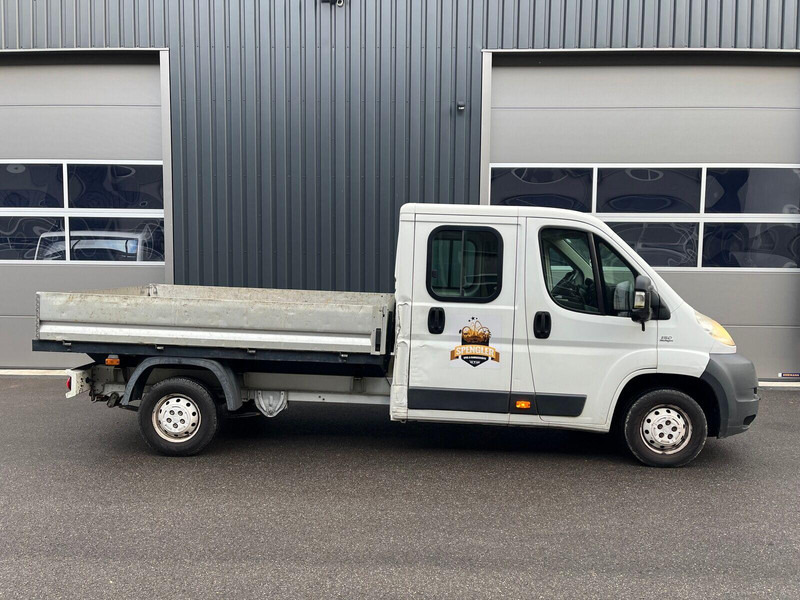 Fiat Ducato 2.3 Doka platós - Μικρό φορτηγό με καρότσα, Διπλοκάμπινο ελαφρύ επαγγελματικό: φωτογραφία 4 Fiat Ducato 2.3 Doka platós - Μικρό φορτηγό με καρότσα, Διπλοκάμπινο ελαφρύ επαγγελματικό: φωτογραφία 4