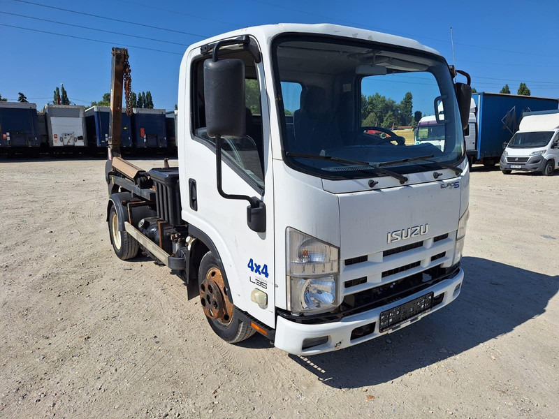 Isuzu 4X4 - container transport - Φορτηγό καδοφόρος φορτωτής: φωτογραφία 1 Isuzu 4X4 - container transport - Φορτηγό καδοφόρος φορτωτής: φωτογραφία 1