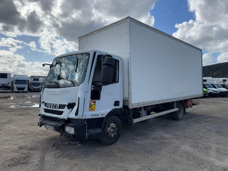 Iveco 100 E 18 nur für Teile - Φορτηγό κόφα: φωτογραφία 3 Iveco 100 E 18 nur für Teile - Φορτηγό κόφα: φωτογραφία 3