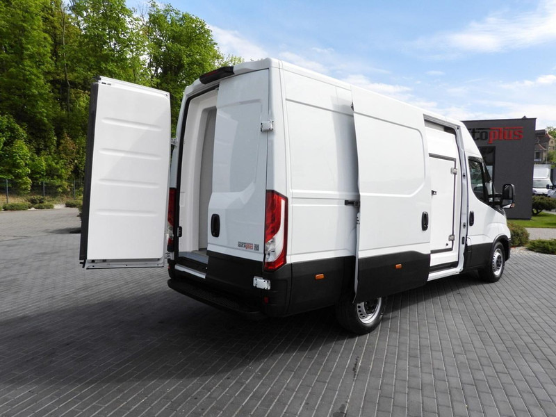 Iveco DAILY 35S14 FURGON CHŁODNIA -10*C ZASILANIE 230V TEMPOMAT AUTOMA - Επαγγελματικό αυτοκίνητο ψυγείο: φωτογραφία 3 Iveco DAILY 35S14 FURGON CHŁODNIA -10*C ZASILANIE 230V TEMPOMAT AUTOMA - Επαγγελματικό αυτοκίνητο ψυγείο: φωτογραφία 3