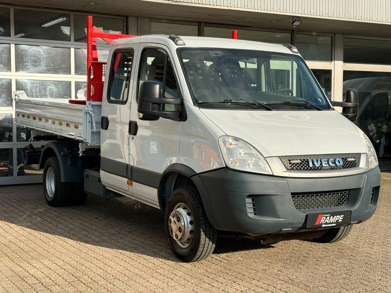 Iveco Daily 70C17 Doka Three sided M Tipper + Crane - Φορτηγό ανατρεπόμενο, Φορτηγό με γερανό: φωτογραφία 1 Iveco Daily 70C17 Doka Three sided M Tipper + Crane - Φορτηγό ανατρεπόμενο, Φορτηγό με γερανό: φωτογραφία 1
