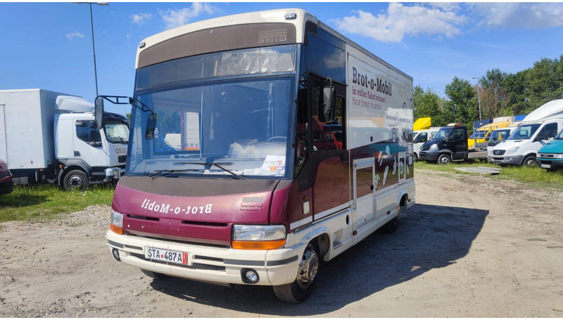 Iveco Etalmobil 55SA foodtruck - 5.5t - Αυτοκινούμενη καντίνα: φωτογραφία 3 Iveco Etalmobil 55SA foodtruck - 5.5t - Αυτοκινούμενη καντίνα: φωτογραφία 3