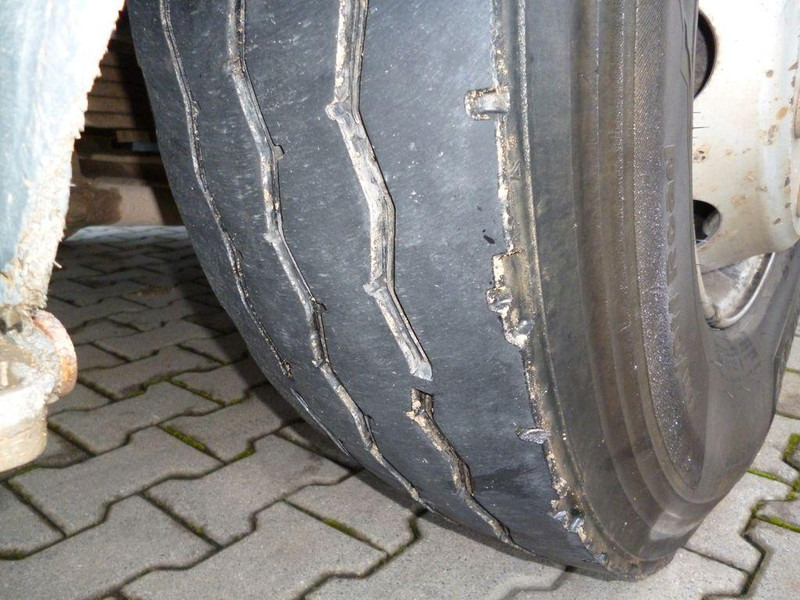 Φορτηγό ανατρεπόμενο, Φορτηγό με γερανό Iveco Eurocargo 180E24: φωτογραφία 12 Φορτηγό ανατρεπόμενο, Φορτηγό με γερανό Iveco Eurocargo 180E24: φωτογραφία 12