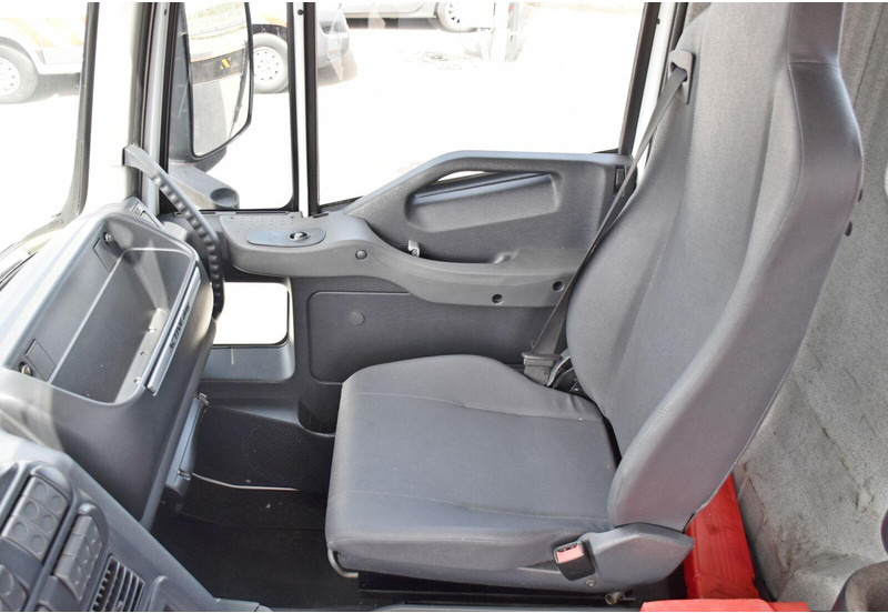 Φορτηγό ανατρεπόμενο, Φορτηγό με γερανό Iveco TRAKKER 360 * KIPPER 5,60 m * PK 15500 + FUNK * 6x4: φωτογραφία 10 Φορτηγό ανατρεπόμενο, Φορτηγό με γερανό Iveco TRAKKER 360 * KIPPER 5,60 m * PK 15500 + FUNK * 6x4: φωτογραφία 10
