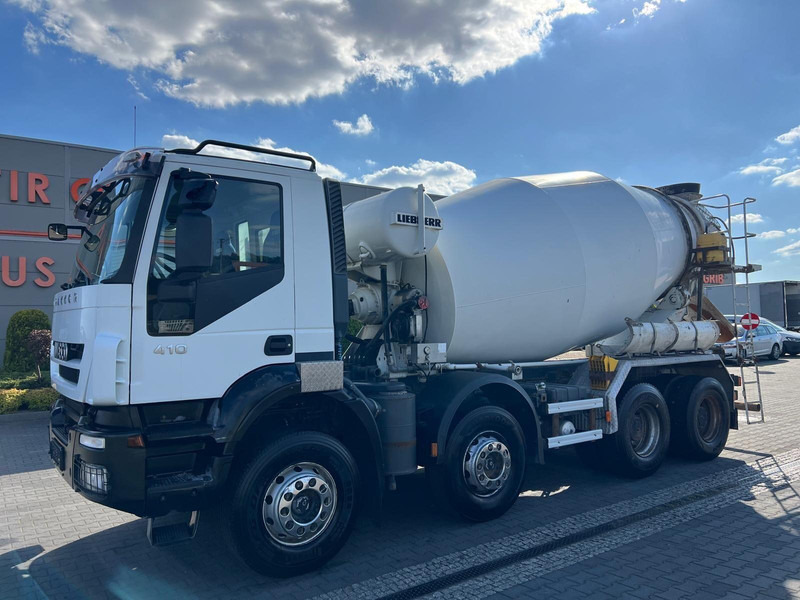 Iveco Trakker 410 CONCRETE MIXER LIEBHERR 904 9m³ - Μπετονιέρα φορτηγό: φωτογραφία 2 Iveco Trakker 410 CONCRETE MIXER LIEBHERR 904 9m³ - Μπετονιέρα φορτηγό: φωτογραφία 2