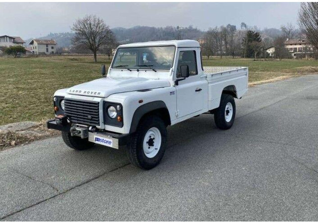 Land Rover Defender 110 - 2.2 Td4 4x4 Platós - Μικρό φορτηγό με καρότσα: φωτογραφία 1 Land Rover Defender 110 - 2.2 Td4 4x4 Platós - Μικρό φορτηγό με καρότσα: φωτογραφία 1