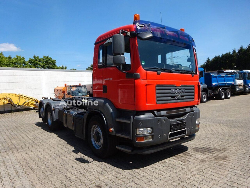 MAN TGA 26.360 - Hook lift truck 6x4 - Φορτηγό φόρτωσης γάντζου, Φορτηγό με γερανό: φωτογραφία 3 MAN TGA 26.360 - Hook lift truck 6x4 - Φορτηγό φόρτωσης γάντζου, Φορτηγό με γερανό: φωτογραφία 3