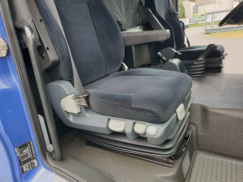 Μίσθωση MAN TGL 8.220 EURO 5 CONTAINER+LIFT MAN TGL 8.220 EURO 5 CONTAINER+LIFT: φωτογραφία 16 Μίσθωση MAN TGL 8.220 EURO 5 CONTAINER+LIFT MAN TGL 8.220 EURO 5 CONTAINER+LIFT: φωτογραφία 16