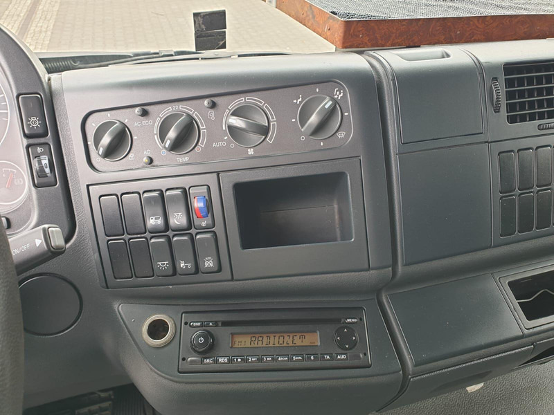 Μίσθωση MAN TGL 8.220 EURO 5 CONTAINER+LIFT MAN TGL 8.220 EURO 5 CONTAINER+LIFT: φωτογραφία 20 Μίσθωση MAN TGL 8.220 EURO 5 CONTAINER+LIFT MAN TGL 8.220 EURO 5 CONTAINER+LIFT: φωτογραφία 20