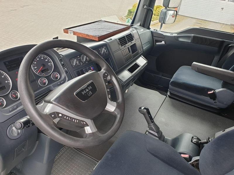 Μίσθωση MAN TGL 8.220 EURO 5 CONTAINER+LIFT MAN TGL 8.220 EURO 5 CONTAINER+LIFT: φωτογραφία 14 Μίσθωση MAN TGL 8.220 EURO 5 CONTAINER+LIFT MAN TGL 8.220 EURO 5 CONTAINER+LIFT: φωτογραφία 14