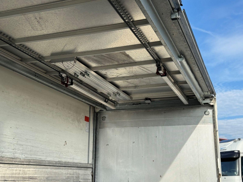 MAN TGM 18.290 L Beverage Truck + Tail Lift - Φορτηγό κόφα: φωτογραφία 5 MAN TGM 18.290 L Beverage Truck + Tail Lift - Φορτηγό κόφα: φωτογραφία 5