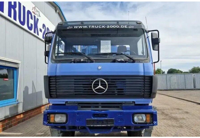Mercedes-Benz 1831 4x4 Betonvágó - Μηχανών ασφάλτου: φωτογραφία 4 Mercedes-Benz 1831 4x4 Betonvágó - Μηχανών ασφάλτου: φωτογραφία 4
