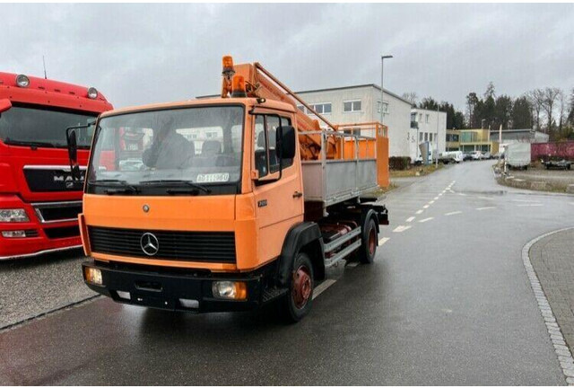 Mercedes-Benz 709 Bucket truck Wumag 14 m - Φορτηγό, Φορτηγό με γερανό: φωτογραφία 1 Mercedes-Benz 709 Bucket truck Wumag 14 m - Φορτηγό, Φορτηγό με γερανό: φωτογραφία 1