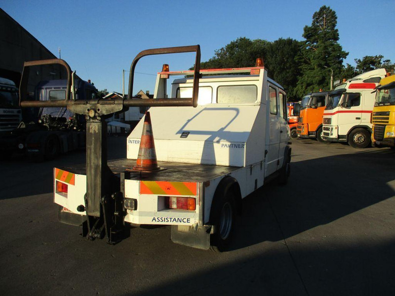 Mercedes-Benz 711D - Doka towing truck - Φορτηγό ρυμούλκησης: φωτογραφία 3 Mercedes-Benz 711D - Doka towing truck - Φορτηγό ρυμούλκησης: φωτογραφία 3