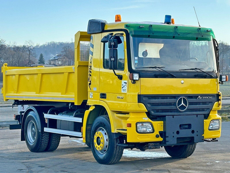 Mercedes-Benz ACTROS 1832 - Φορτηγό ανατρεπόμενο: φωτογραφία 4 Mercedes-Benz ACTROS 1832 - Φορτηγό ανατρεπόμενο: φωτογραφία 4