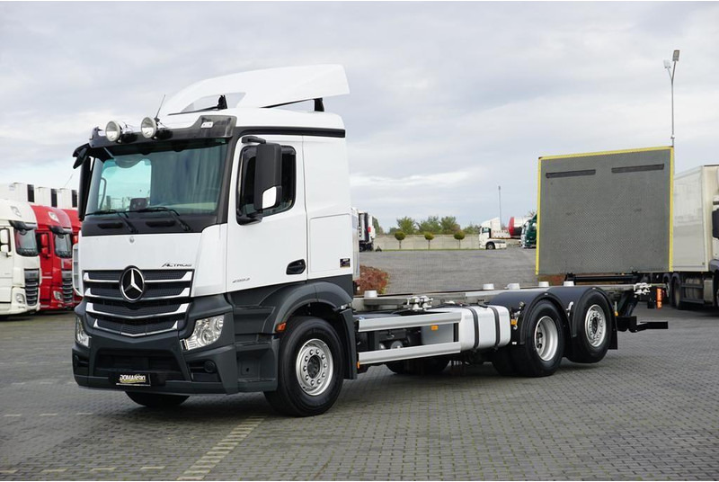 Mercedes-Benz ACTROS / 2553 / ACC / E 6 / BDF + WINDA / 7.15 , 7.45, 7.82 M / - Φορτηγό σασί: φωτογραφία 2 Mercedes-Benz ACTROS / 2553 / ACC / E 6 / BDF + WINDA / 7.15 , 7.45, 7.82 M / - Φορτηγό σασί: φωτογραφία 2