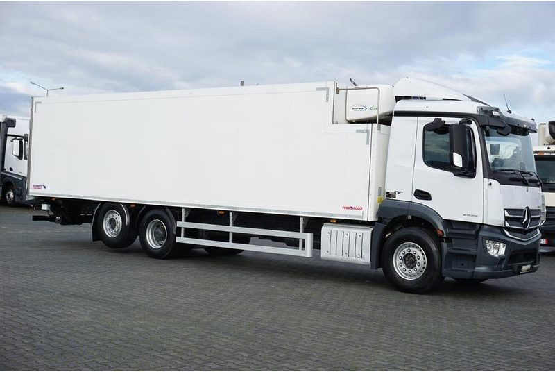 Mercedes-Benz ANTOS / 2535 / EURO 6 / CHŁODNIA + WINDA / 23 PALETY / OŚ SKRĘTN - Φορτηγό ψυγείο: φωτογραφία 4 Mercedes-Benz ANTOS / 2535 / EURO 6 / CHŁODNIA + WINDA / 23 PALETY / OŚ SKRĘTN - Φορτηγό ψυγείο: φωτογραφία 4