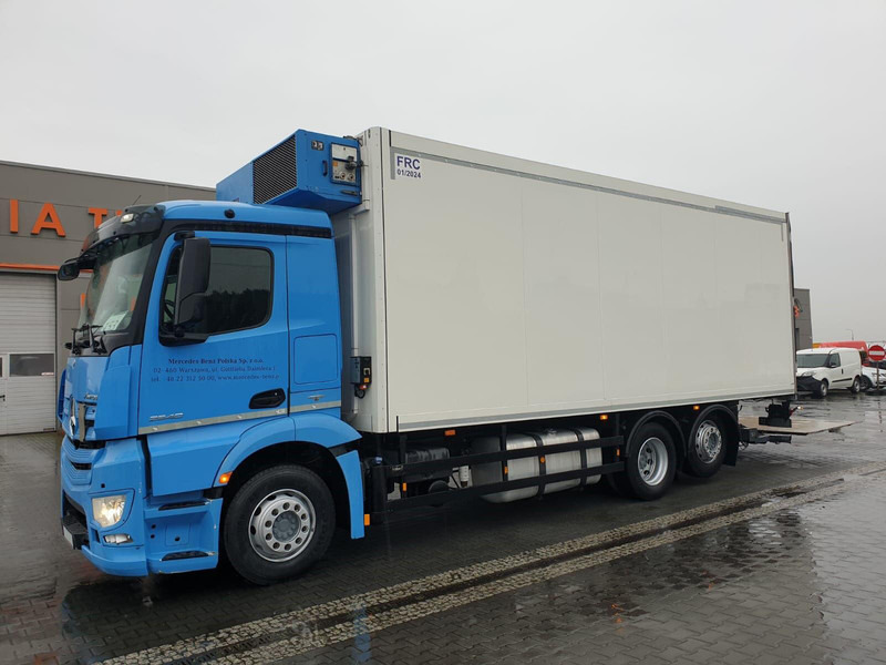 Mercedes-Benz ANTOS 2540 REFRIGERATOR + LIFT + SIDE DOOR - Φορτηγό ψυγείο: φωτογραφία 2 Mercedes-Benz ANTOS 2540 REFRIGERATOR + LIFT + SIDE DOOR - Φορτηγό ψυγείο: φωτογραφία 2