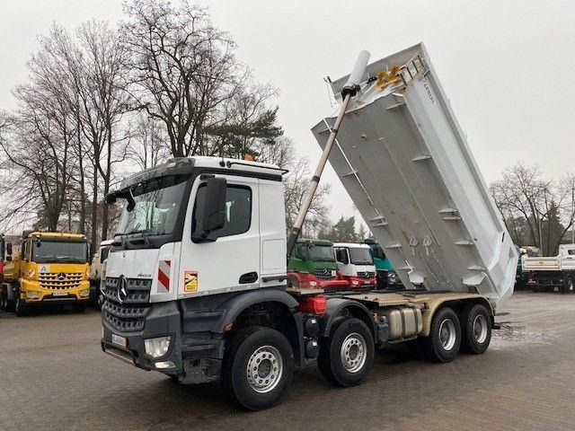 Mercedes-Benz AROCS 3743 - Φορτηγό ανατρεπόμενο: φωτογραφία 1 Mercedes-Benz AROCS 3743 - Φορτηγό ανατρεπόμενο: φωτογραφία 1