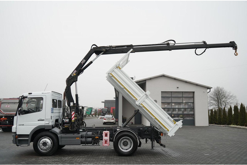 Mercedes-Benz ATEGO 1218 / 4x2 / WYWROTKA + HDS HIAB 0088 BS-3 / PILOT /MANU - Φορτηγό ανατρεπόμενο, Φορτηγό με γερανό: φωτογραφία 2 Mercedes-Benz ATEGO 1218 / 4x2 / WYWROTKA + HDS HIAB 0088 BS-3 / PILOT /MANU - Φορτηγό ανατρεπόμενο, Φορτηγό με γερανό: φωτογραφία 2