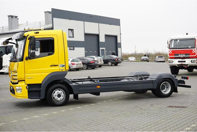 Mercedes-Benz ATEGO / 1224 / ACC / EURO 6 / PODWOZIE DO ZABUDOWY / DŁ. 4,8 M - Φορτηγό σασί: φωτογραφία 3 Mercedes-Benz ATEGO / 1224 / ACC / EURO 6 / PODWOZIE DO ZABUDOWY / DŁ. 4,8 M - Φορτηγό σασί: φωτογραφία 3