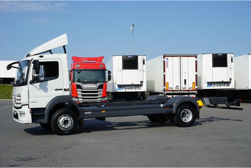 Mercedes-Benz ATEGO / 1523 / ACC / EURO 6 / PODWOZIE DO ZABUDOWY / DŁ. 6,75 M - Φορτηγό σασί: φωτογραφία 3 Mercedes-Benz ATEGO / 1523 / ACC / EURO 6 / PODWOZIE DO ZABUDOWY / DŁ. 6,75 M - Φορτηγό σασί: φωτογραφία 3