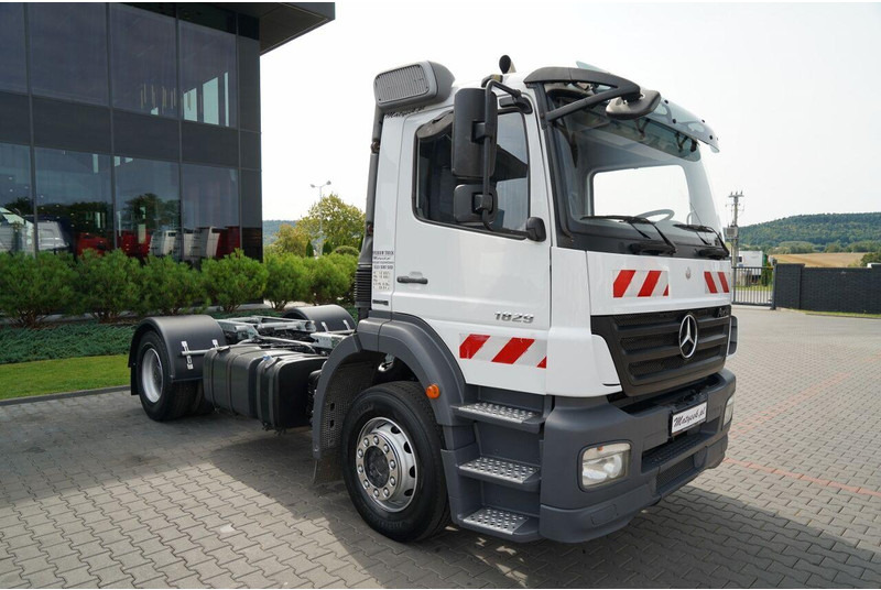Mercedes-Benz AXOR 1829 - Τράκτορας: φωτογραφία 2 Mercedes-Benz AXOR 1829 - Τράκτορας: φωτογραφία 2
