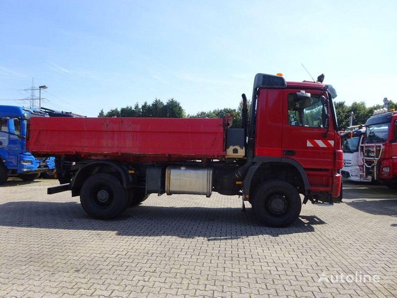 Mercedes-Benz Actros 1832 - 3 way tipper - Φορτηγό ανατρεπόμενο: φωτογραφία 3 Mercedes-Benz Actros 1832 - 3 way tipper - Φορτηγό ανατρεπόμενο: φωτογραφία 3