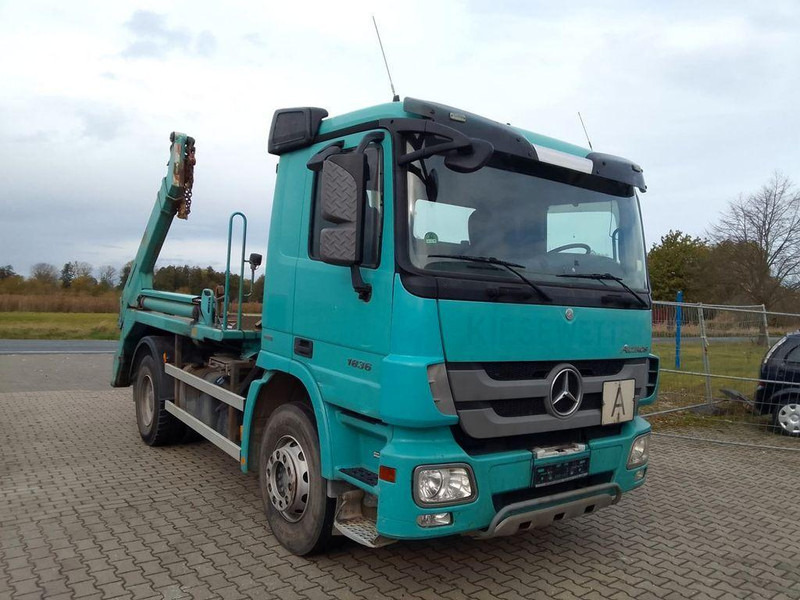 Mercedes-Benz Actros 1836 - Φορτηγό καδοφόρος φορτωτής: φωτογραφία 2 Mercedes-Benz Actros 1836 - Φορτηγό καδοφόρος φορτωτής: φωτογραφία 2