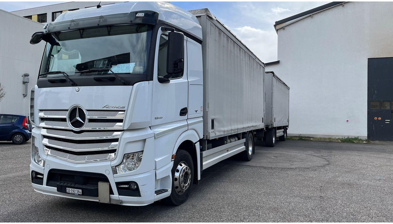 Mercedes-Benz Actros 1845 - Φορτηγό μουσαμάς: φωτογραφία 1 Mercedes-Benz Actros 1845 - Φορτηγό μουσαμάς: φωτογραφία 1