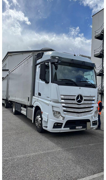 Mercedes-Benz Actros 1845 - Φορτηγό μουσαμάς: φωτογραφία 2 Mercedes-Benz Actros 1845 - Φορτηγό μουσαμάς: φωτογραφία 2