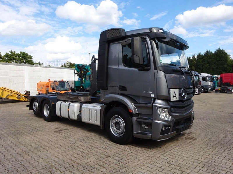 Mercedes-Benz Actros 2545 Hook lift truck 6x2 - Φορτηγό φόρτωσης γάντζου, Φορτηγό με γερανό: φωτογραφία 3 Mercedes-Benz Actros 2545 Hook lift truck 6x2 - Φορτηγό φόρτωσης γάντζου, Φορτηγό με γερανό: φωτογραφία 3