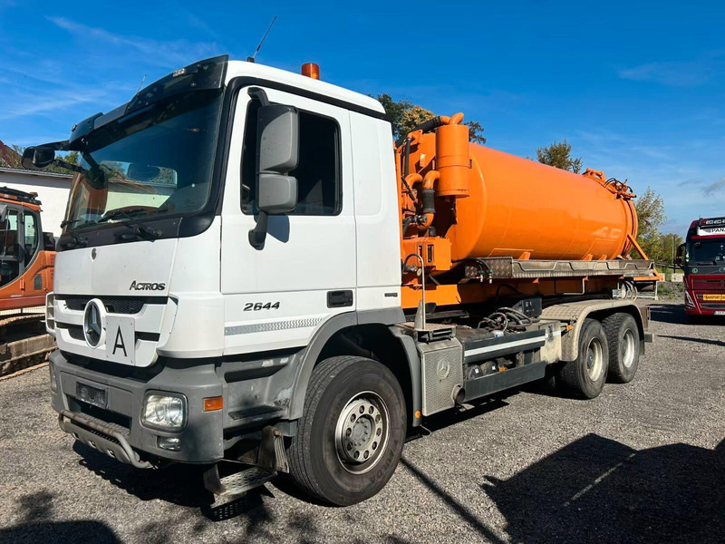 Mercedes-Benz Actros 2644 - Vacuum truck - Όχημα εκκένωσης βόθρων: φωτογραφία 1 Mercedes-Benz Actros 2644 - Vacuum truck - Όχημα εκκένωσης βόθρων: φωτογραφία 1