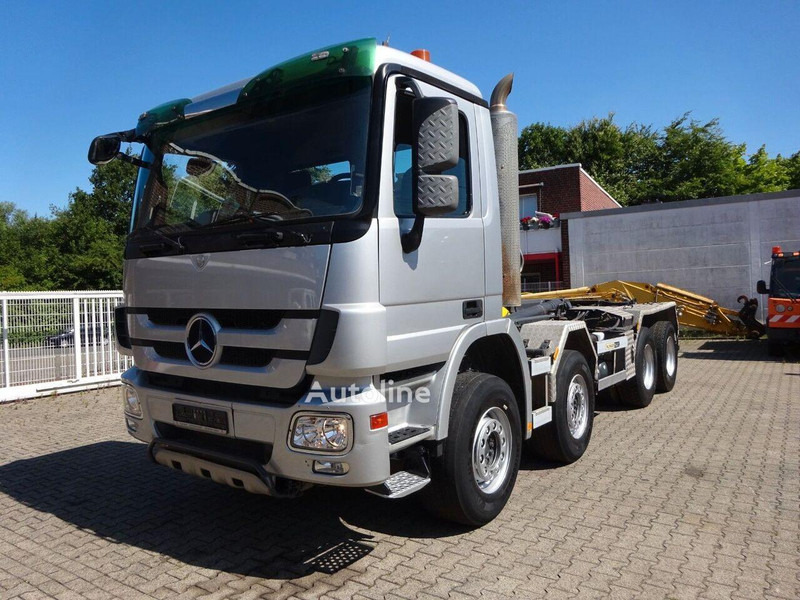 Mercedes-Benz Actros 3244 - Hook lift truck 8x4 - Φορτηγό φόρτωσης γάντζου, Φορτηγό με γερανό: φωτογραφία 1 Mercedes-Benz Actros 3244 - Hook lift truck 8x4 - Φορτηγό φόρτωσης γάντζου, Φορτηγό με γερανό: φωτογραφία 1
