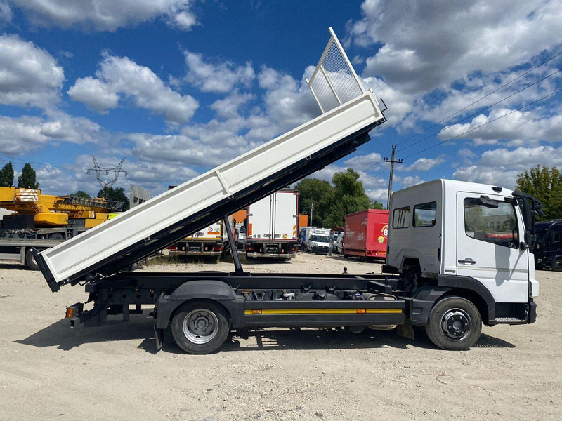 Mercedes-Benz Atego 818 - 3 sided tipper - Φορτηγό ανατρεπόμενο: φωτογραφία 4 Mercedes-Benz Atego 818 - 3 sided tipper - Φορτηγό ανατρεπόμενο: φωτογραφία 4