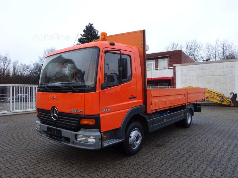 Mercedes-Benz Atego 818 - Flatbed - Φορτηγό με ανοιχτή καρότσα: φωτογραφία 2 Mercedes-Benz Atego 818 - Flatbed - Φορτηγό με ανοιχτή καρότσα: φωτογραφία 2