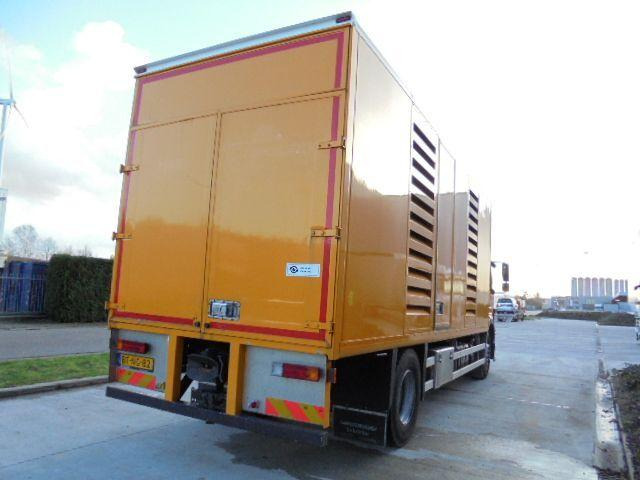 Mercedes-Benz Axor 1829 - Vacuum truck - Όχημα εκκένωσης βόθρων: φωτογραφία 4 Mercedes-Benz Axor 1829 - Vacuum truck - Όχημα εκκένωσης βόθρων: φωτογραφία 4