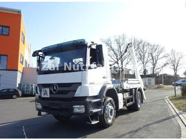 Mercedes-Benz Axor 1833 - Φορτηγό καδοφόρος φορτωτής: φωτογραφία 5 Mercedes-Benz Axor 1833 - Φορτηγό καδοφόρος φορτωτής: φωτογραφία 5