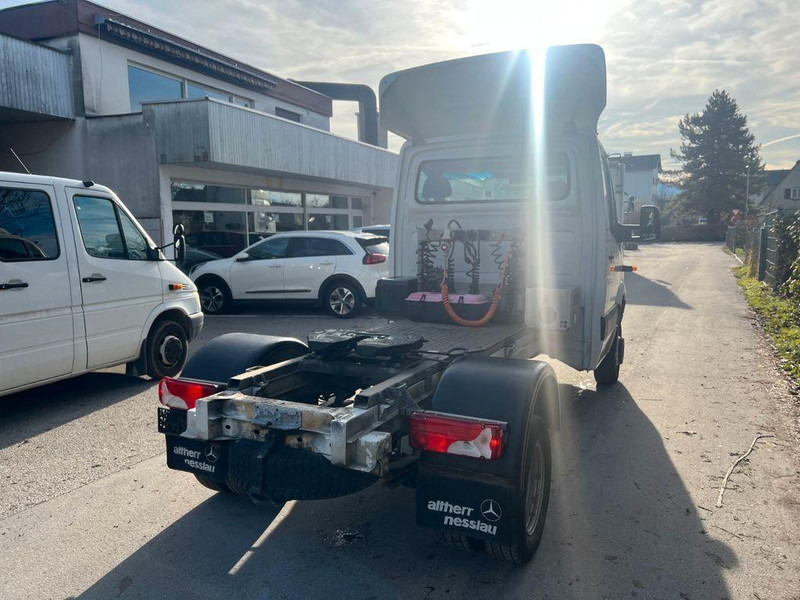 Mercedes-Benz SPRINTER 519 - Τράκτορας: φωτογραφία 3 Mercedes-Benz SPRINTER 519 - Τράκτορας: φωτογραφία 3
